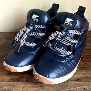 BRAND NEW SOREL SHOES SIZE 8